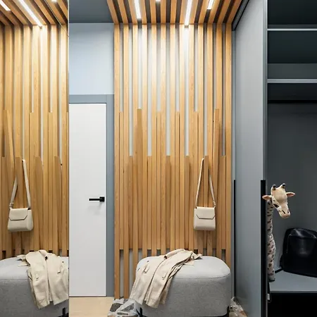 فندق Heart Of City Luxury *